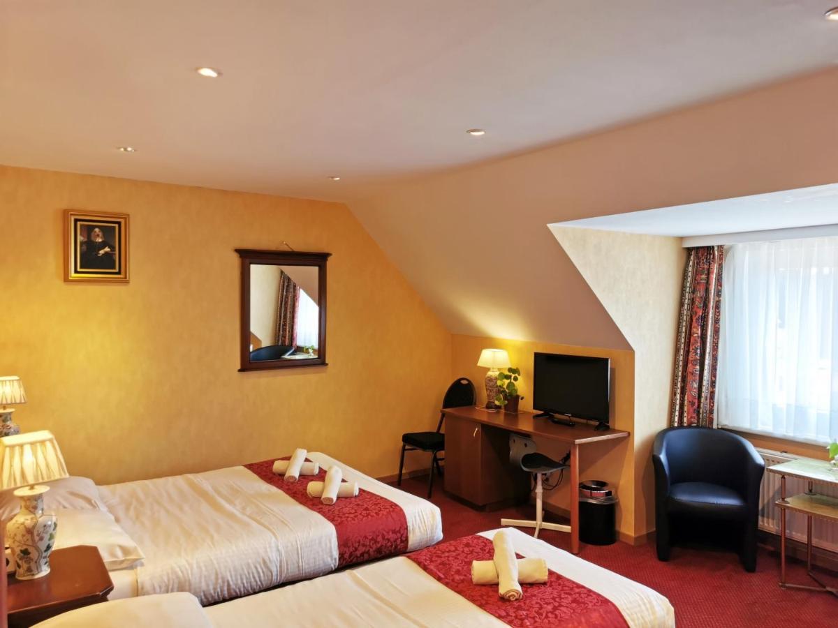 Hotel Cardiff Oostende Exterior foto