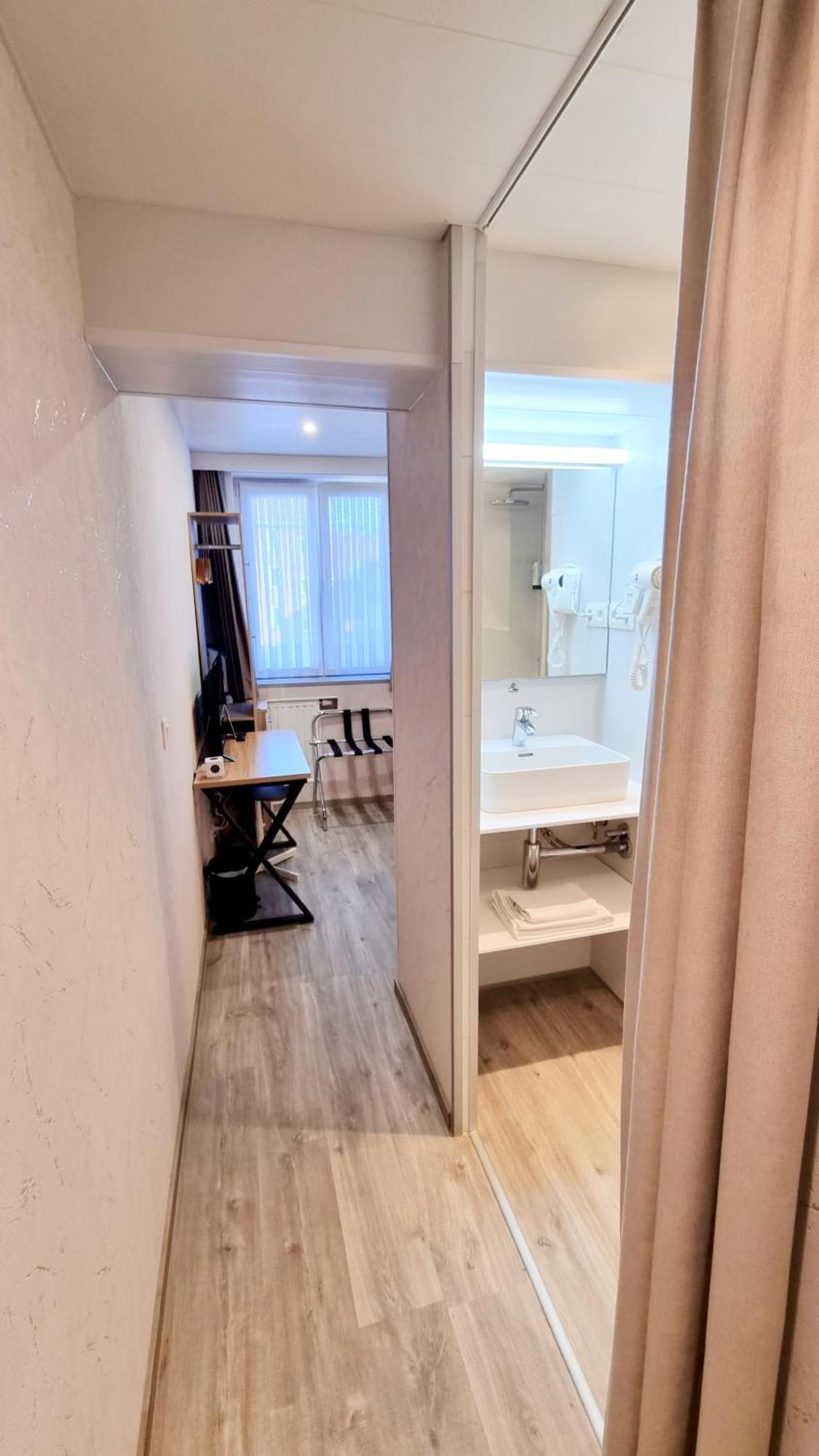 Hotel Cardiff Oostende Quarto foto